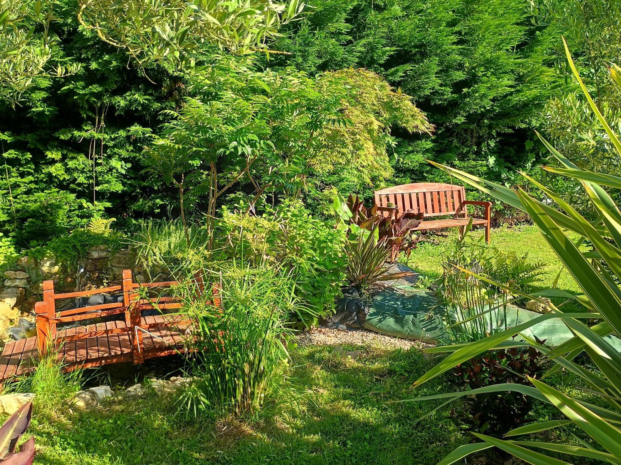 Gite Les Rosiers Au Domaine Des Sauvineries Saint-Germain-de-Princay ภายนอก รูปภาพ